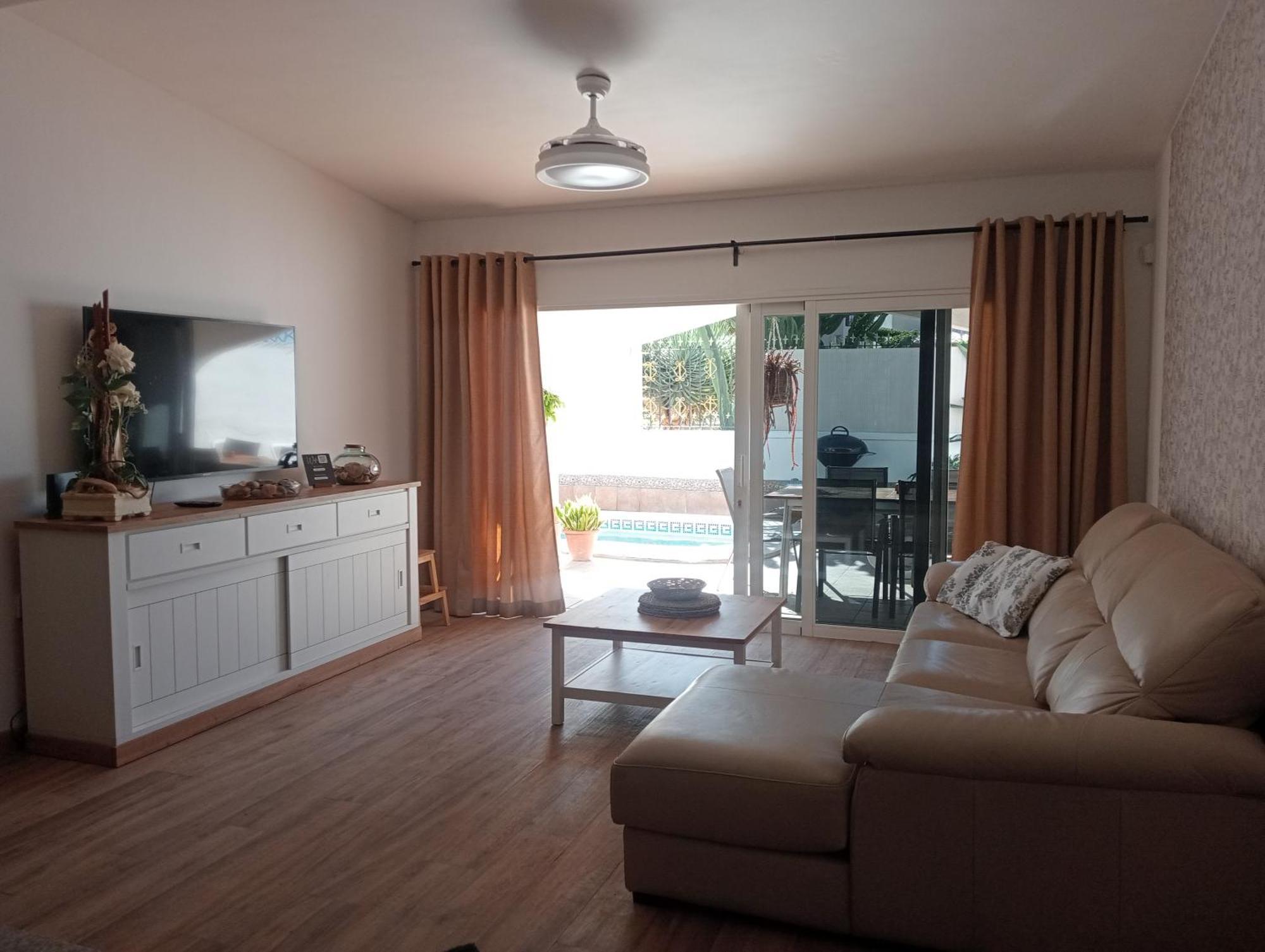 Beautiful Holiday Villa With Heated Private Pool, Los Cristianos Los Cristianos  Luaran gambar